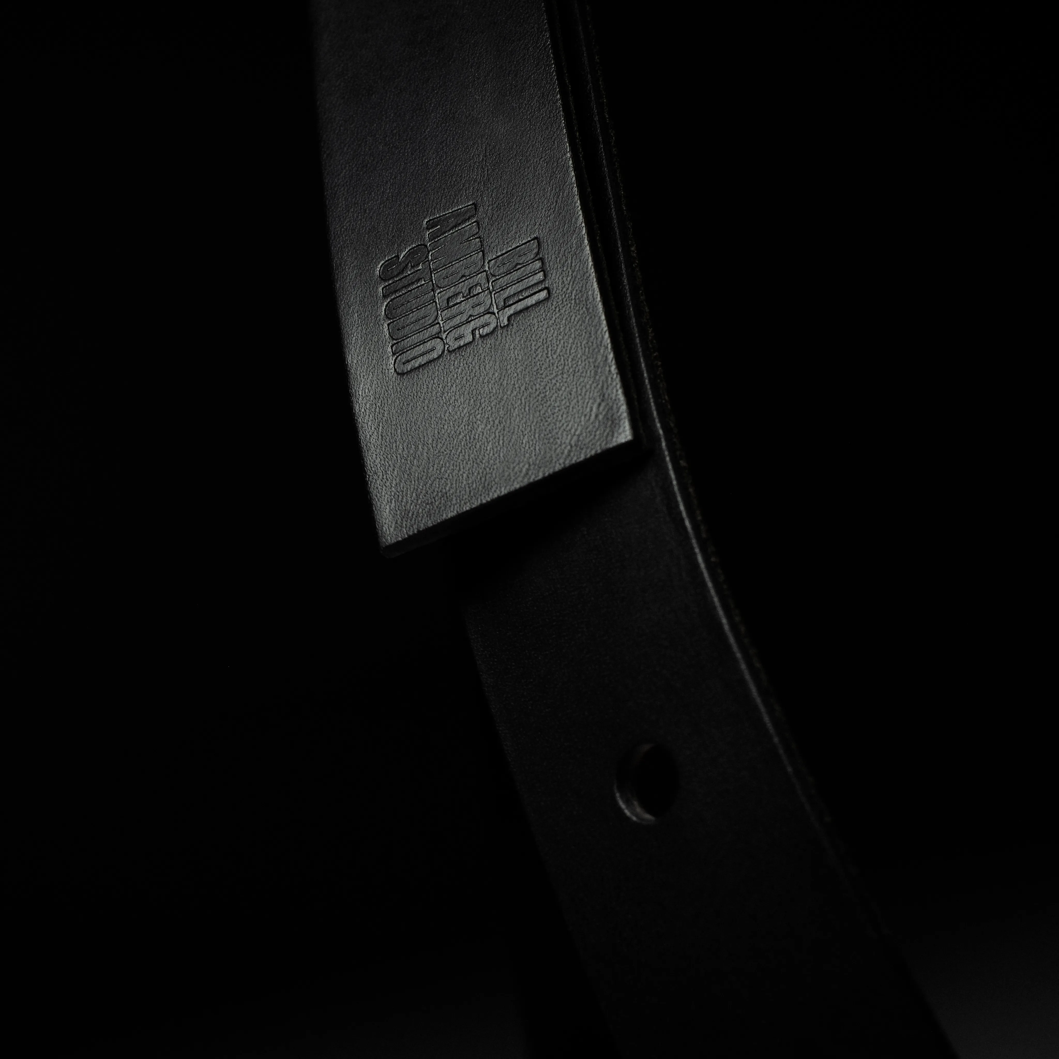 OB–4 leather bag & strap, 5 of 5